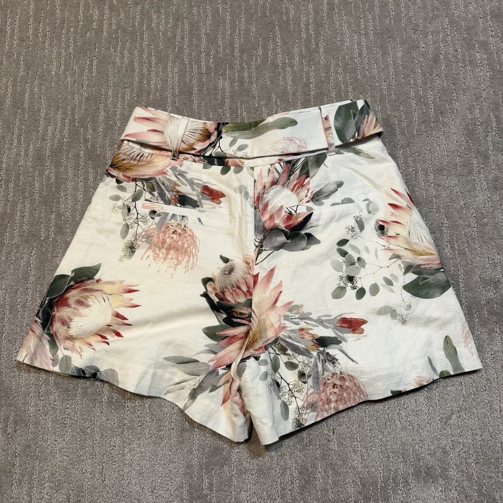 Express Size 2 Stylist Super High Rise Linen-Blend Floral Shorts w Belt NWT - Picture 2 of 5